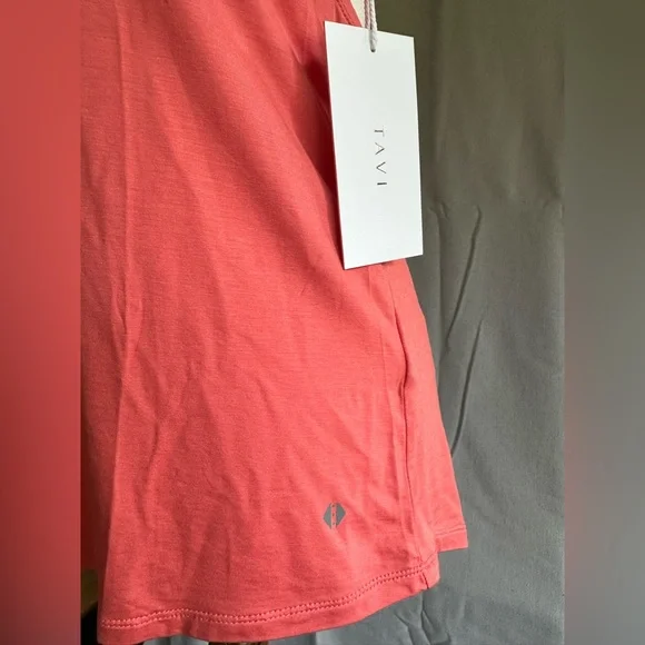 TAVI Breezy Active Tank Top New - Picture 6 of 8
